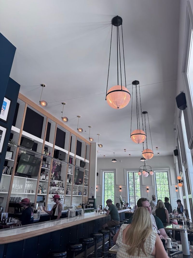 Wesley & Rose Lobby Bar