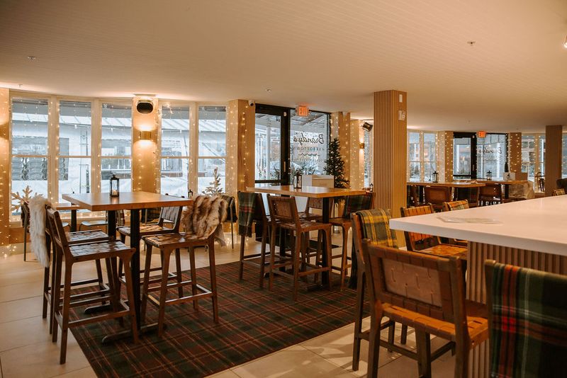 Brandy’s Harbortown, Bay Harbor