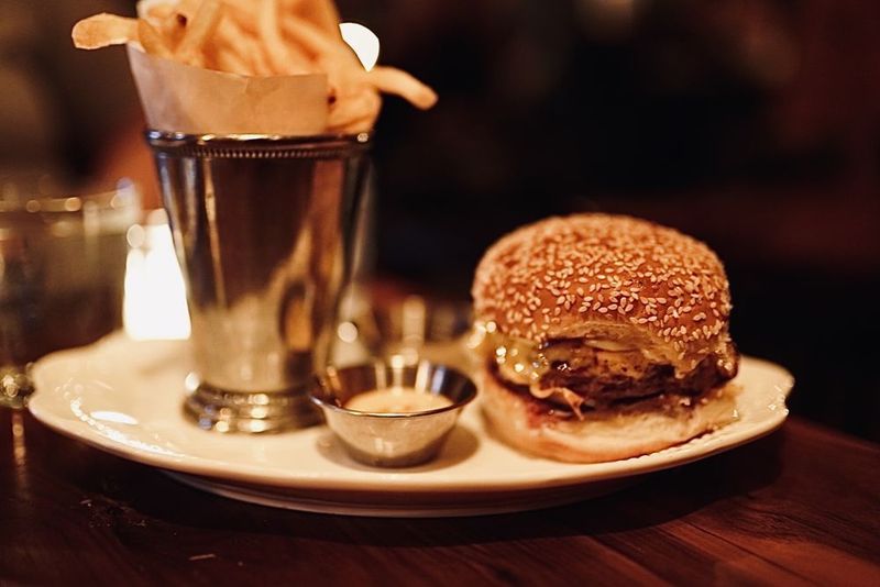 The Loyalist – Chicago