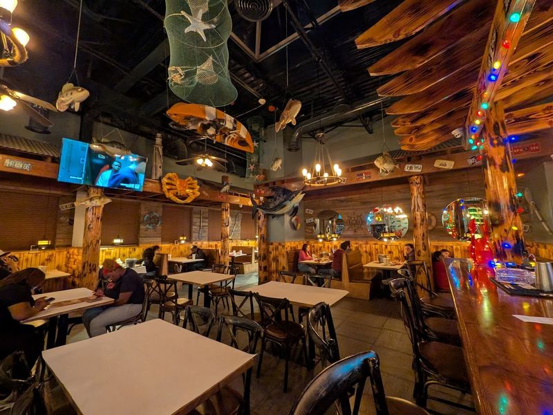 The Mighty Crab, Little Rock