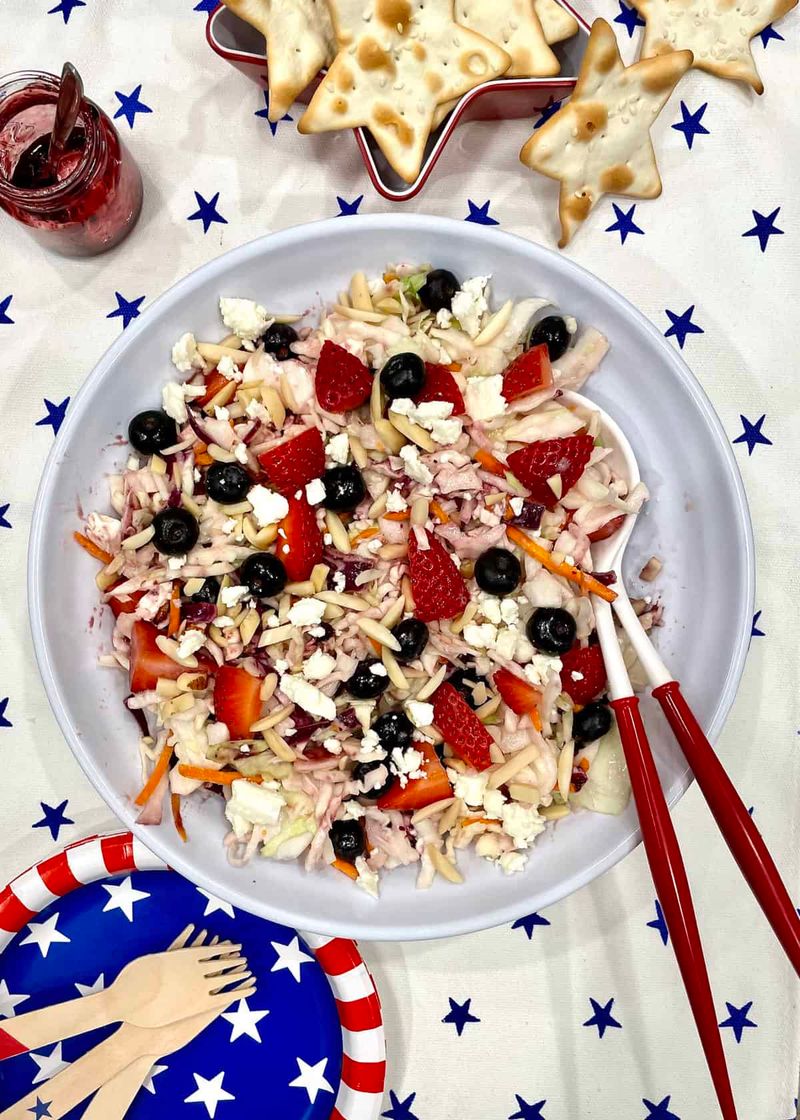 Creamy Coleslaw With Shredded Carrots