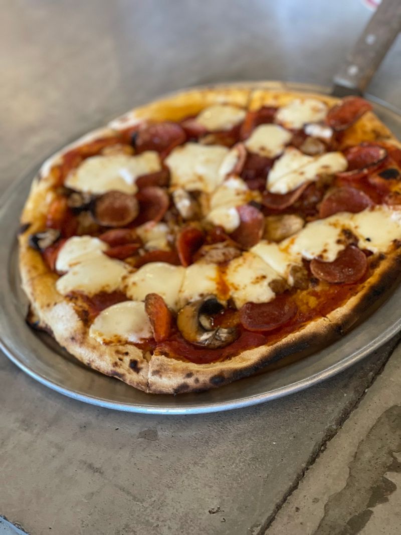 Red Truck Pizza Co, Salida
