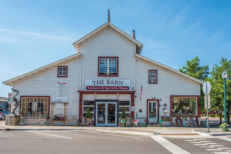 The Barn Antiques & Specialty Shops – Castle Rock