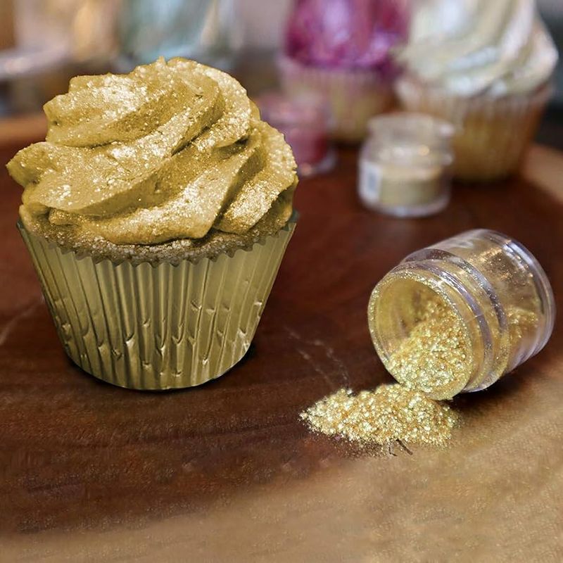 Glitter-Decorated Desserts