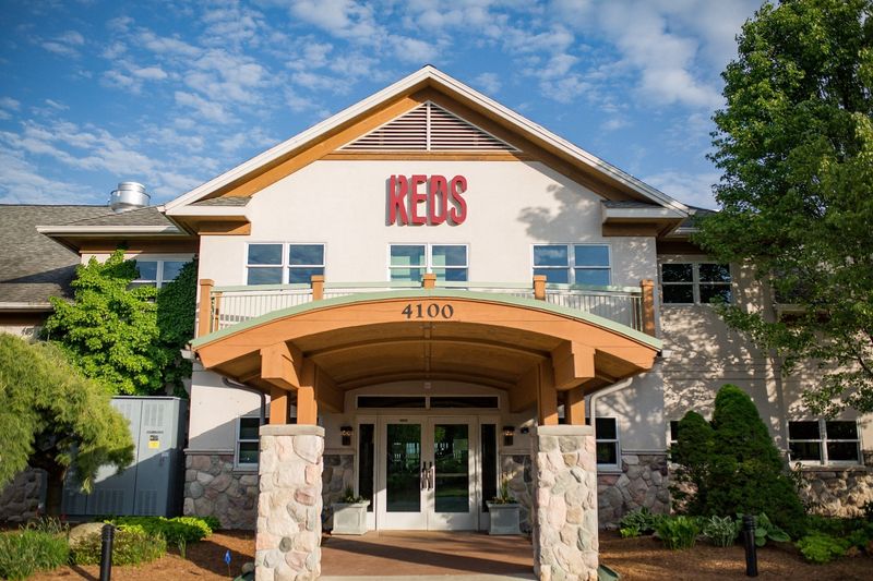 Reds at Thousand Oaks – Grand Rapids, Michigan