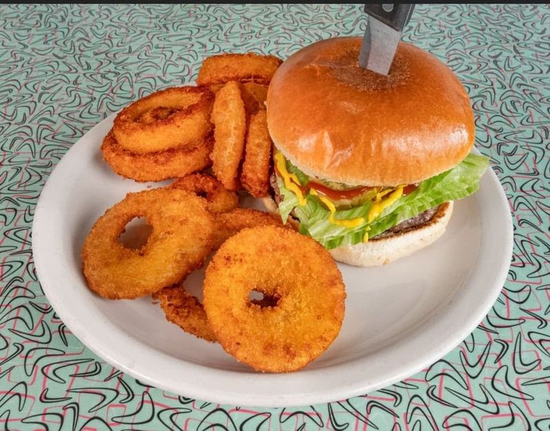 The Grand Diner (Novi)