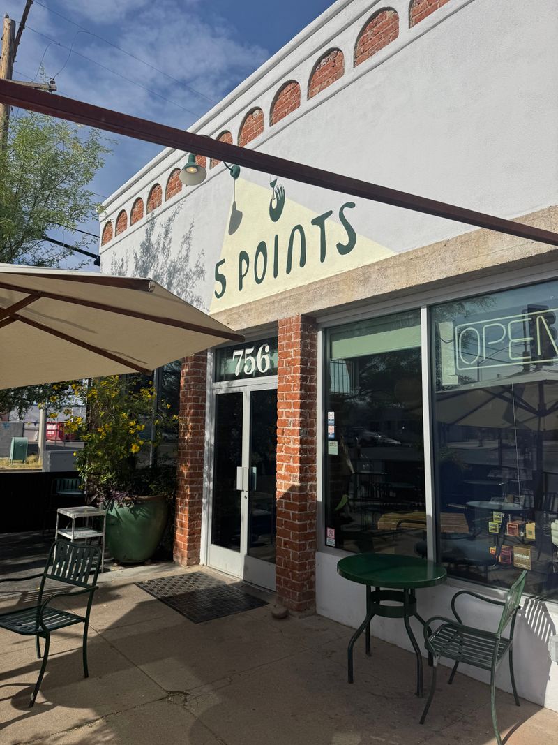 5 Points Market & Restaurant - Tucson