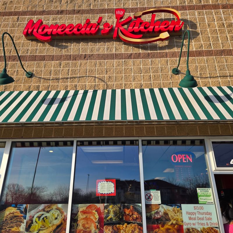 Moneecia’s Kitchen, Cottage Grove