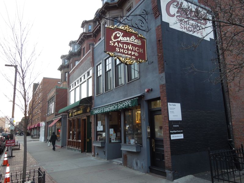 Charlie's Sandwich Shoppe