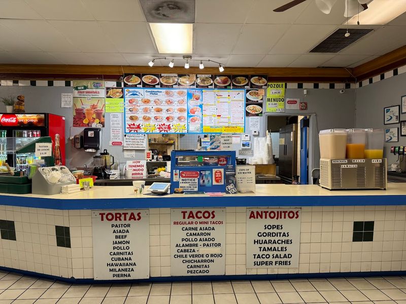 Regio's Mexican Food