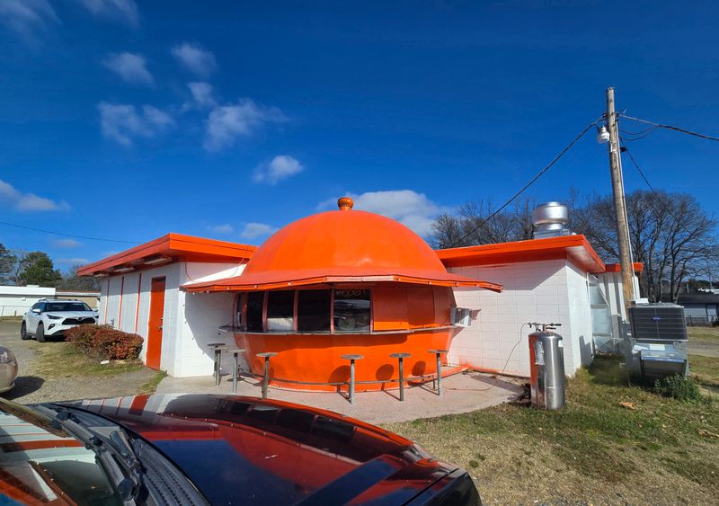 The Mammoth Orange Cafe — Redfield, AR