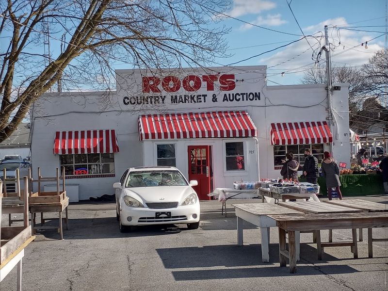 Root's Old Mill Flea Market, Manheim