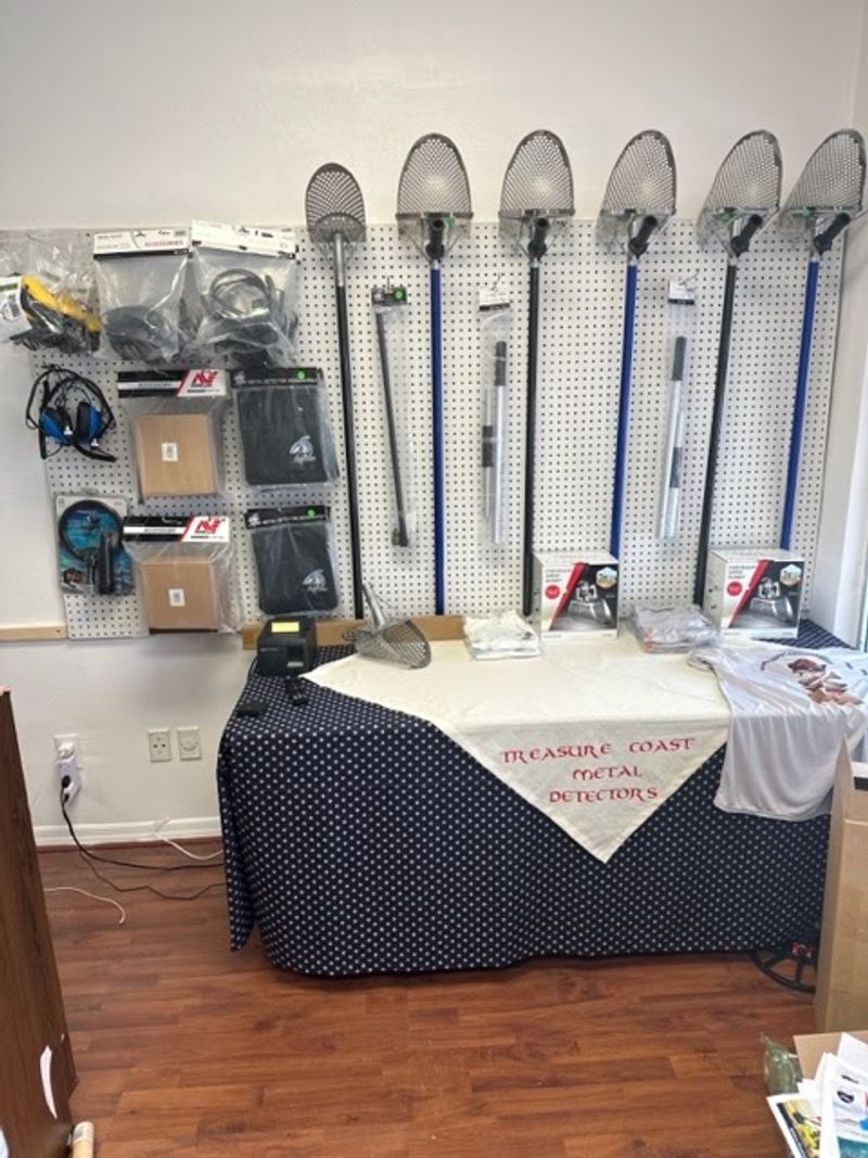 Renting Metal Detectors For A Real Beach Treasure Hunt Renting Metal Detectors For A Real Beach Treasure Hunt