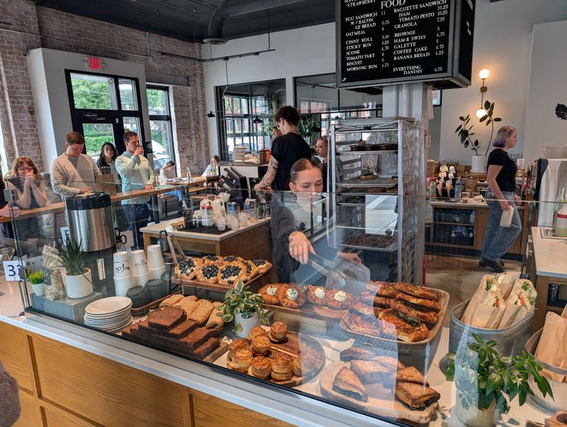 Fox in the Snow Cafe – German Village