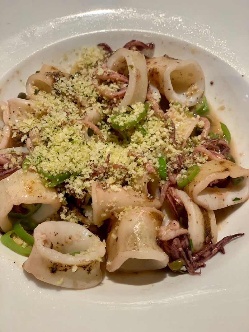 Make A Trattoria Reservation On Busy Days