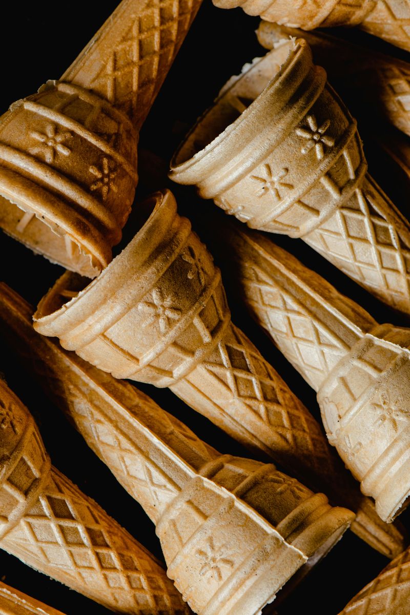 Waffle Cone Versus Cup