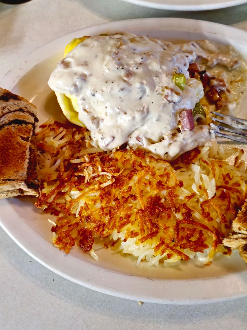Breakfast Burger With Sausage Gravy