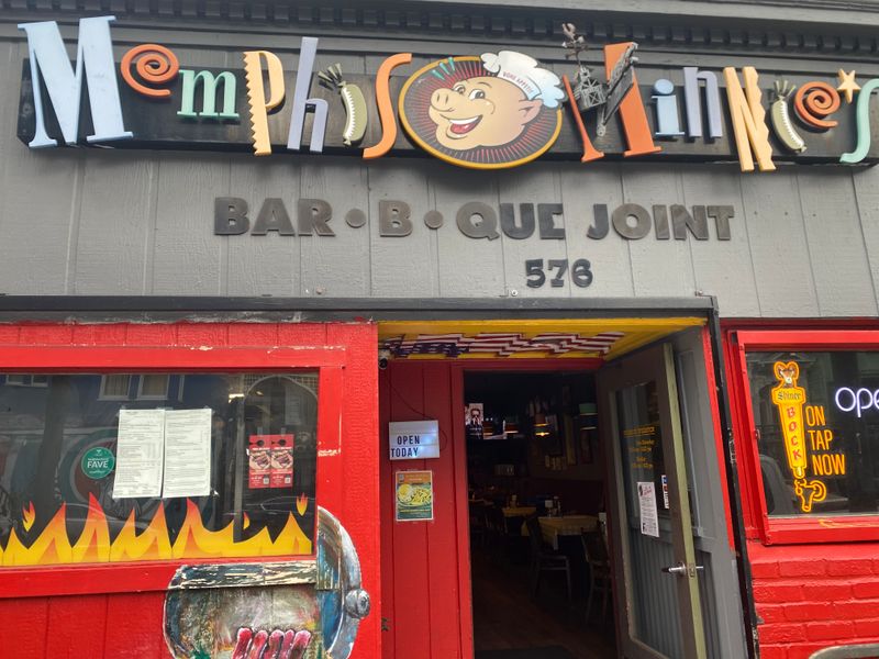 Memphis Minnie’s BBQ