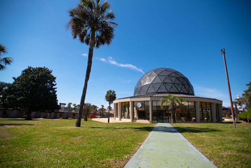 Restaurants Serving Mexican Food And Diner Classics