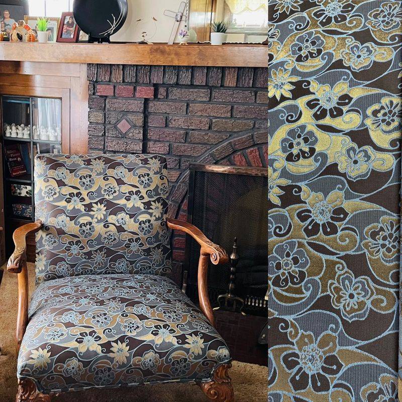 Retro Prints, Faux Fur, And Silk Surprises Retro Prints, Faux Fur, And Silk Surprises