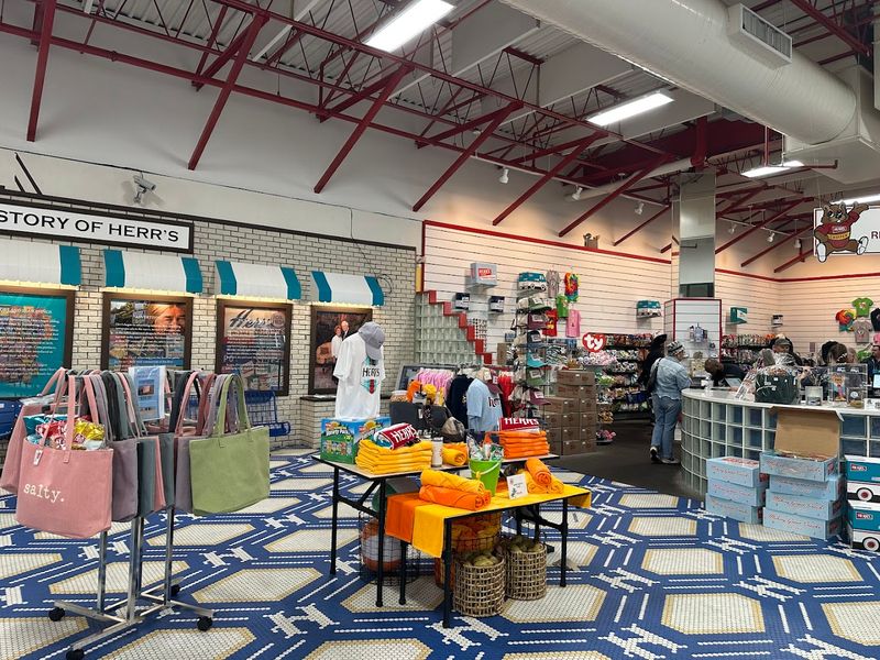 Herr's Snack Factory Store, Nottingham