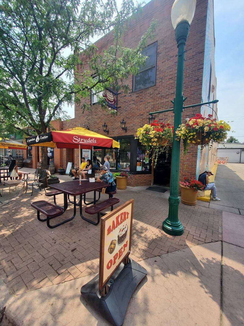 Rheinlander Bakery, Arvada