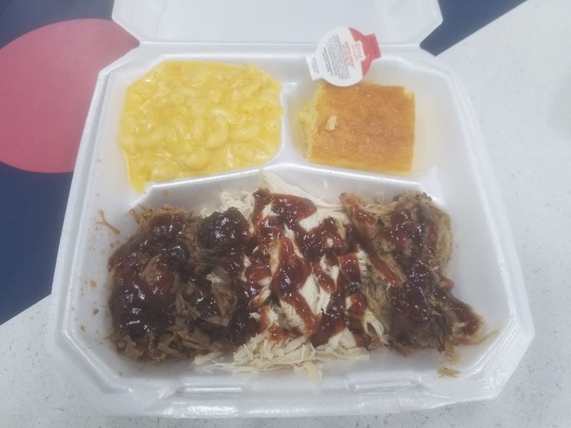 Ribs And Pulled Pork For The Hungry Crowd