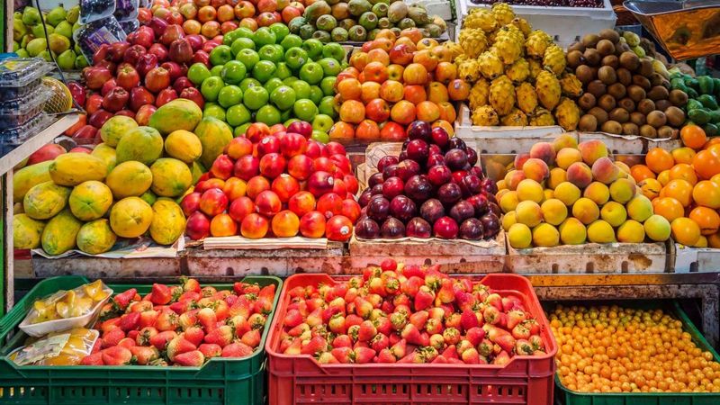 Fresh Fruits: Berry Expensive Healthy Eating