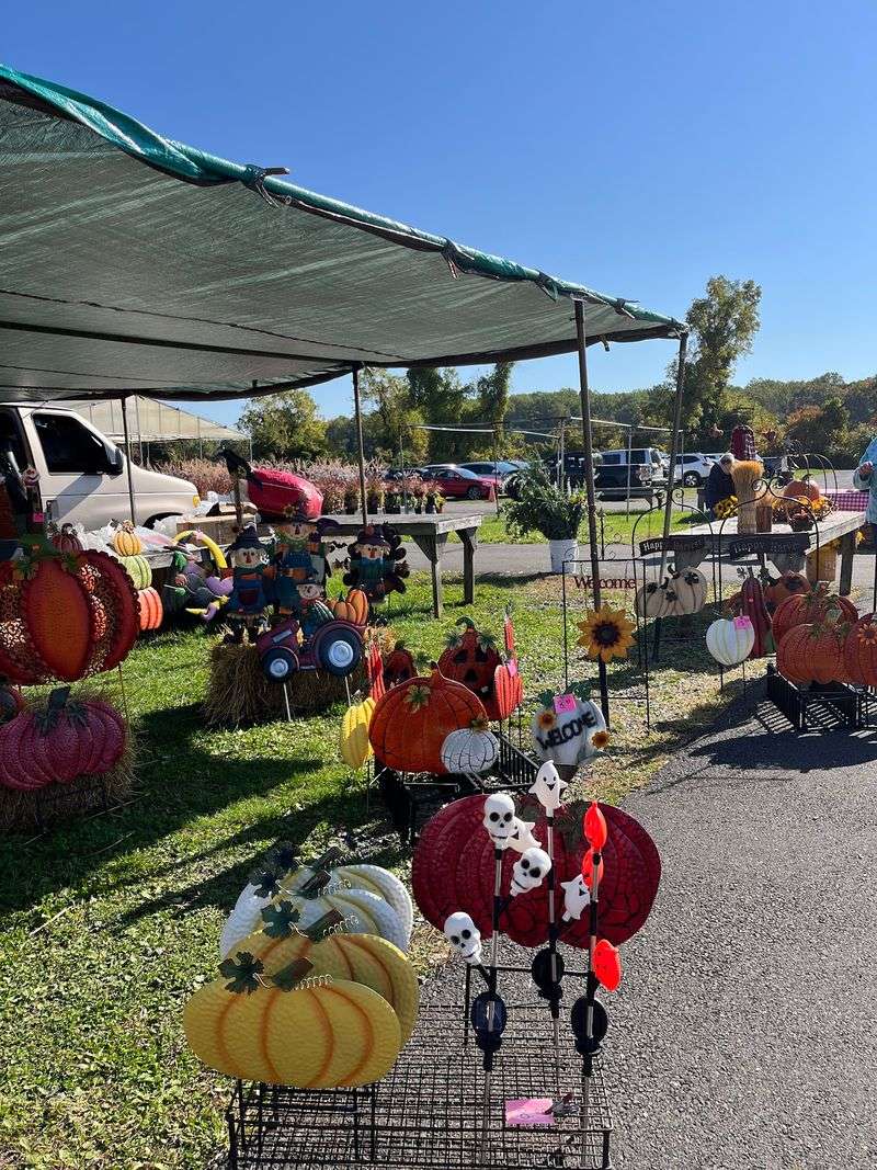 Rice's Sale & Country Market