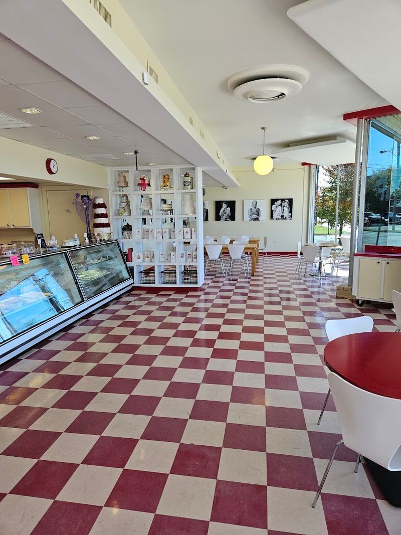 Dempsey Bakery, Little Rock