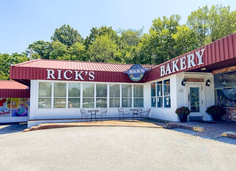 Rick's Bakery, Fayetteville