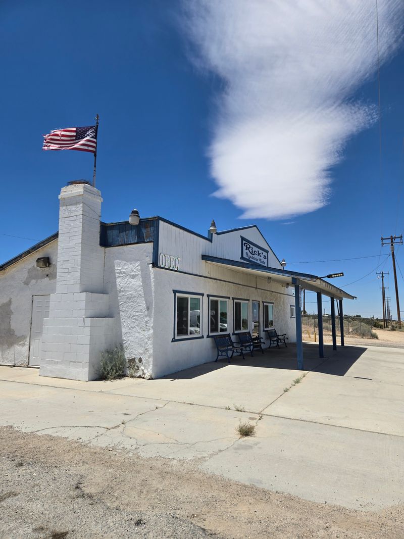 Rick’s Roadside Cafe, Pinon Hills