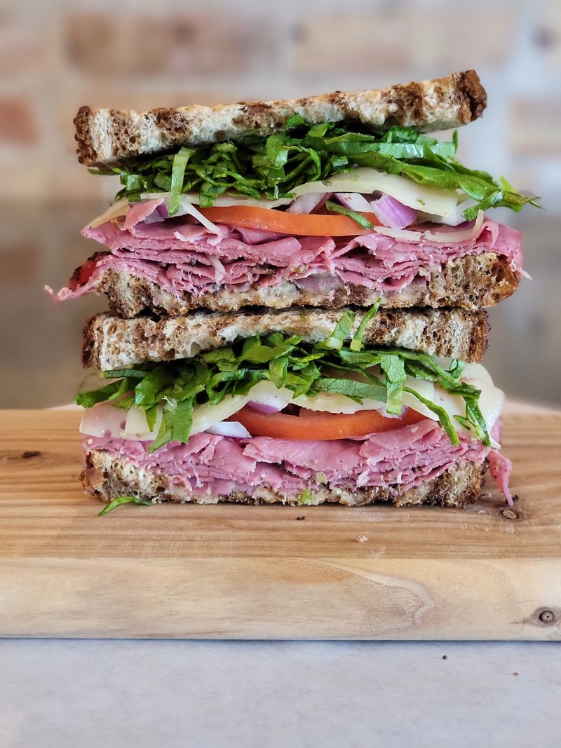 Cesaroni's Cafe & Deli – Sycamore