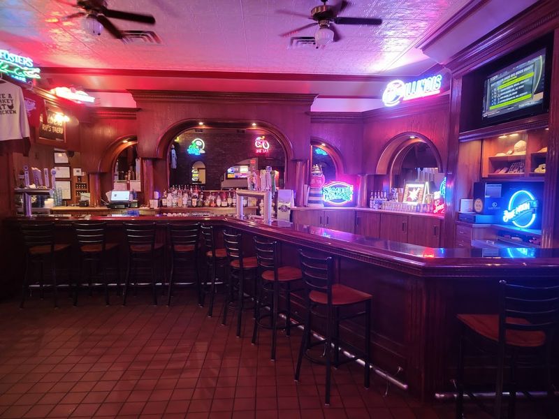Rip's Tavern (Ladd)