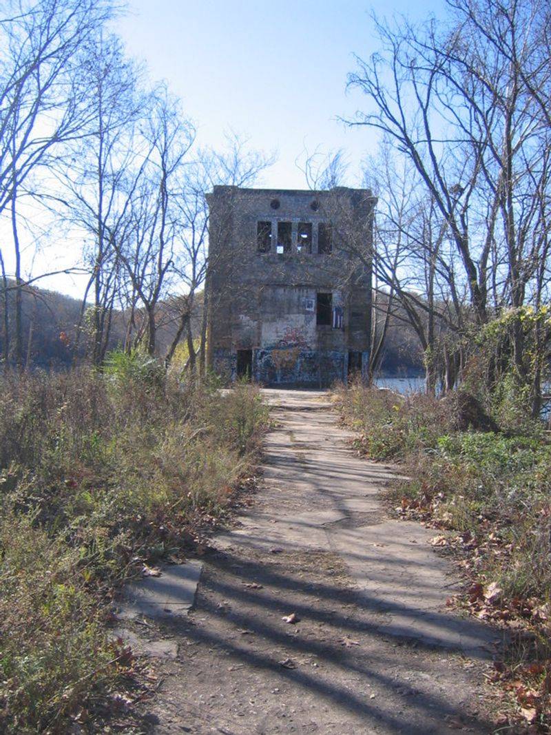 Economic Collapse And Sudden Abandonment