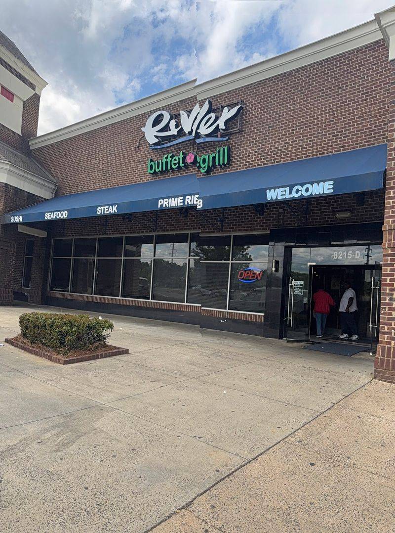 River Buffet & Grill 