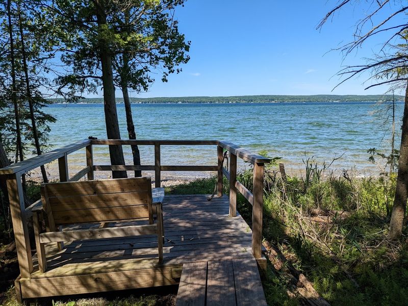 Autumn Palette: Trails And Shorelines In Transition