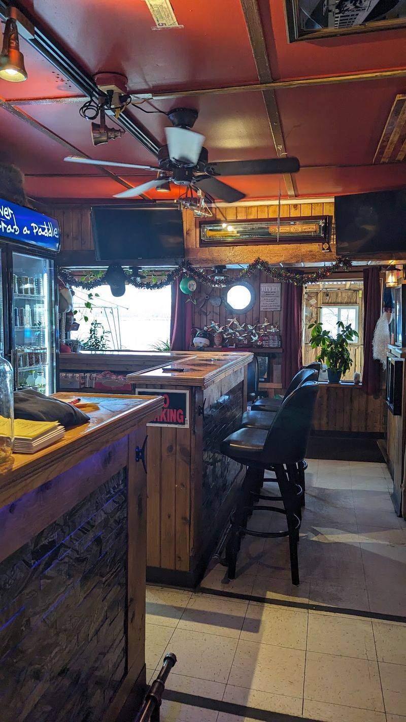 River Ratz Cafe