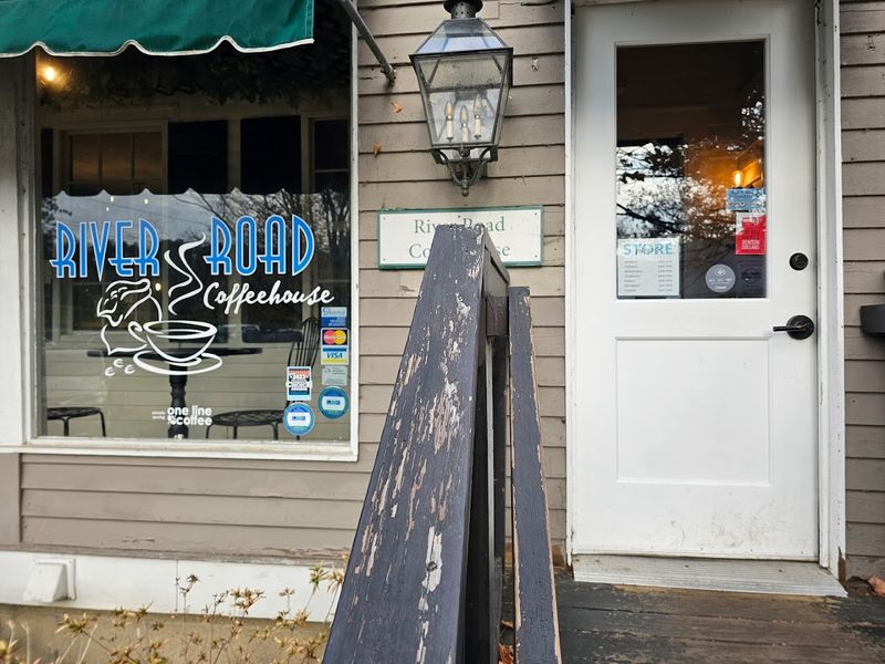 River Road Coffeehouse, Granville River Road Coffeehouse, Granville
