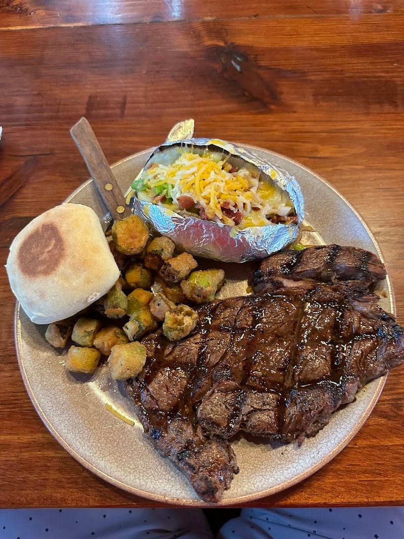 Juicy Burgers And Smoky Barbecue By The River