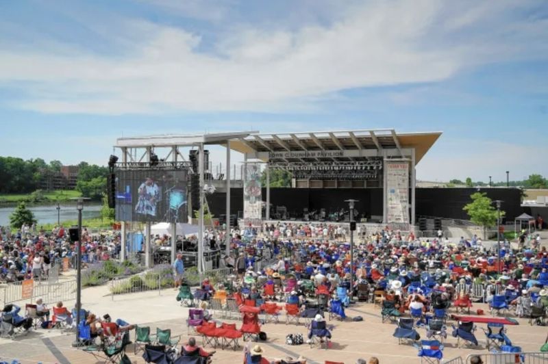 RiverEdge Park, Aurora