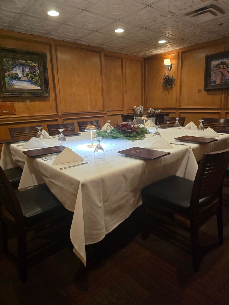 Arthur’s Prime Steakhouse