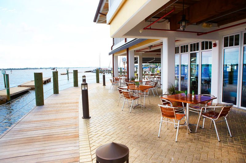 Riverhouse Waterfront Restaurant, Palmetto