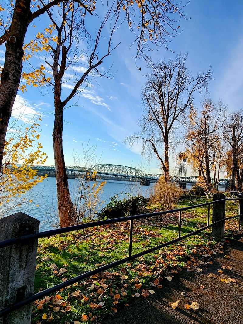 Riverside Dining Just Steps Away
