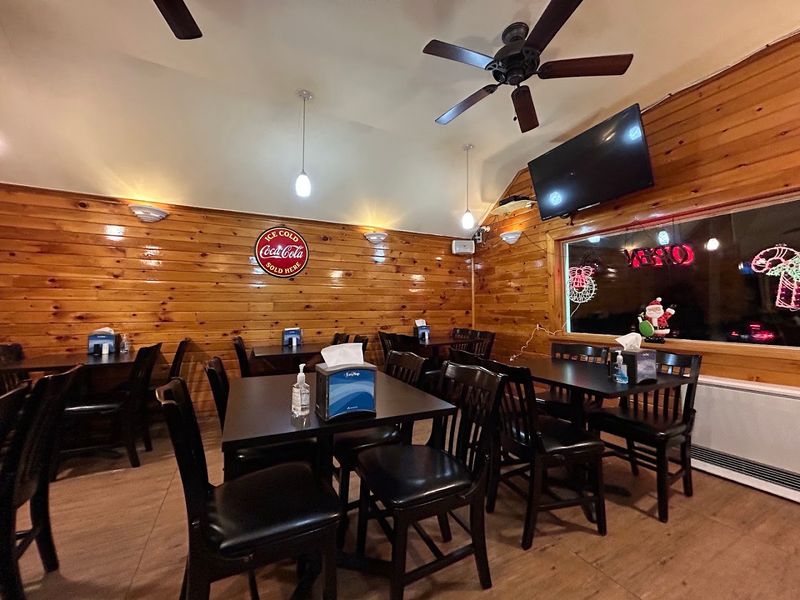 Riverside House Of Pizza, Old Town
