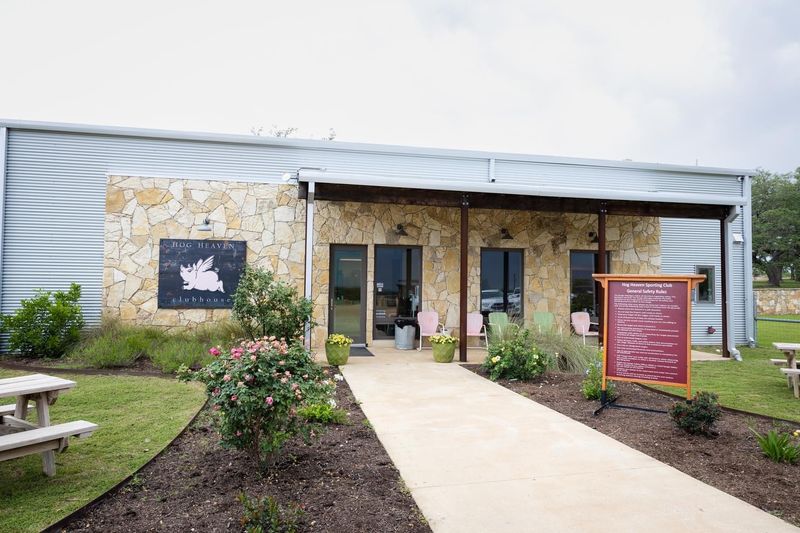 Hog Heaven BBQ, Dover (Justified The Extra Miles)