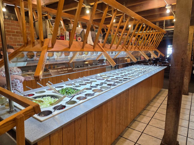 The Famous Salad Wagon