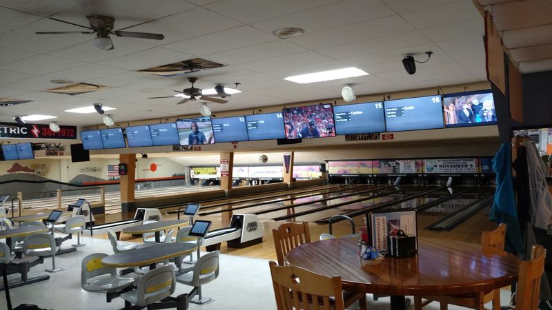 Robbinsdale Lanes Restaurant