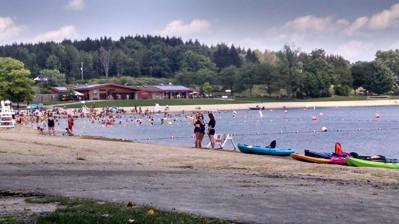 Lake Taghkanic State Park – Lakefront Concession / Woodlake Café