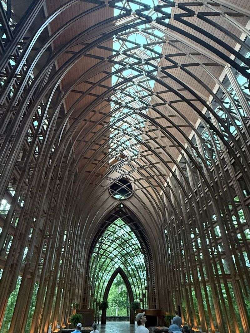 A Design That Melds With Nature